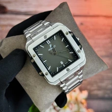 Hublot Square Bang wristwatch