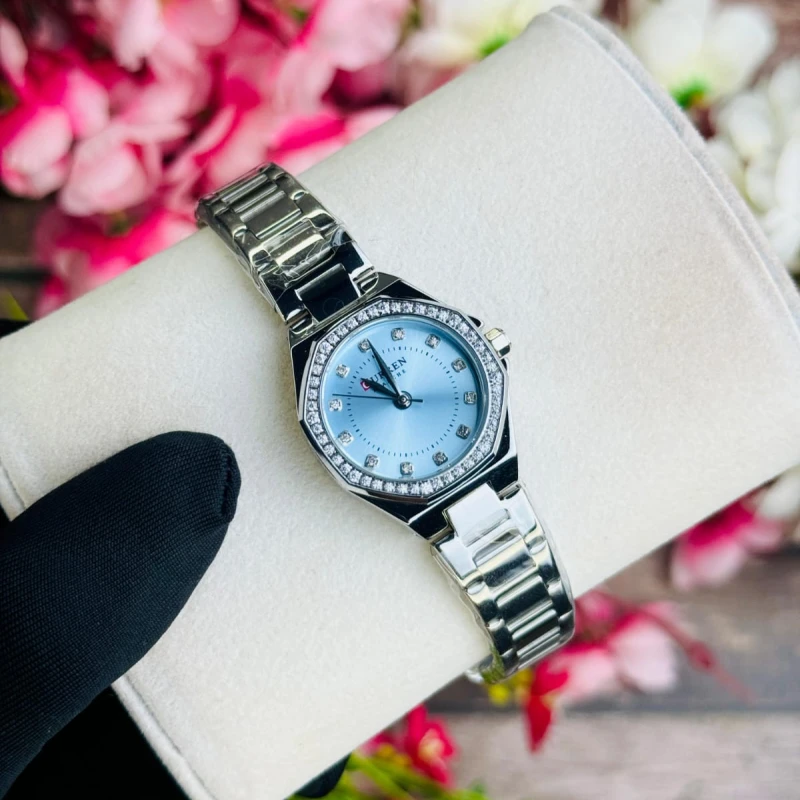 CURREN 9100 Latest Design Women Luxury Elegance Quartz Watch