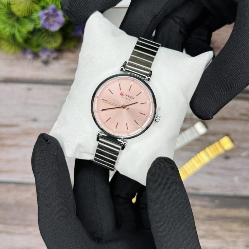 CURREN 9081 Women Quartz Watch