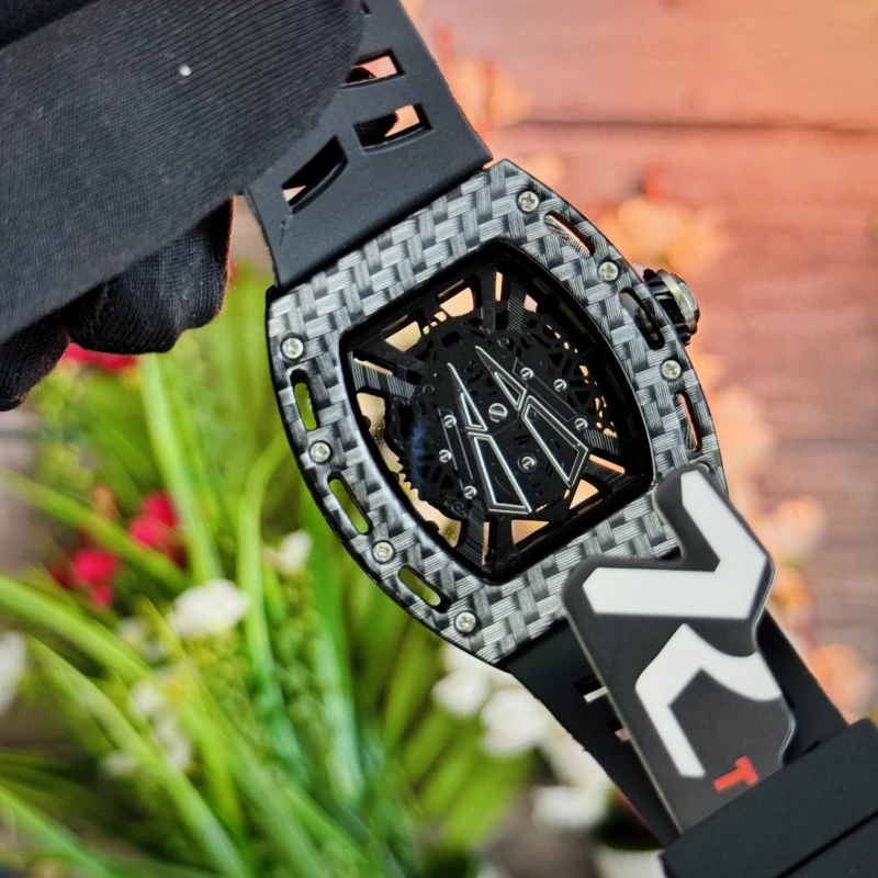 TUBULAR Carbon Fiber Edition Gents Watch