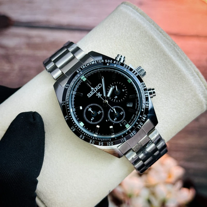Seiko Panda Di Three Eyed Casual Multifunctional Chronograph Watch