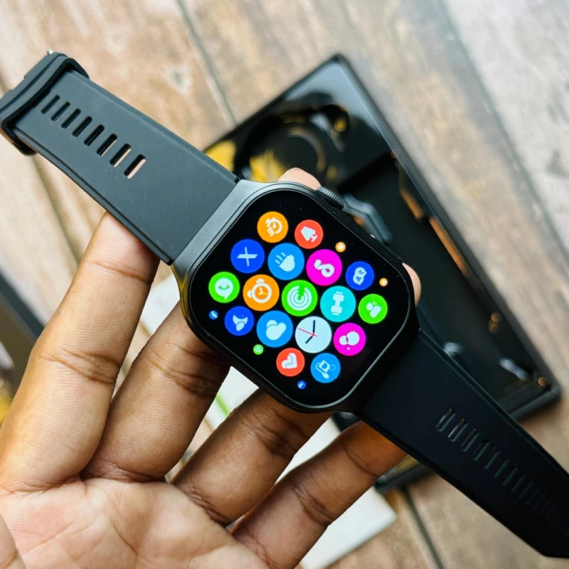 Langsfit V20Pro AMOLED SmartWatch With AMOLED Display
