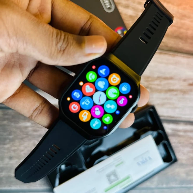 Langsfit V20Pro AMOLED SmartWatch With AMOLED Display