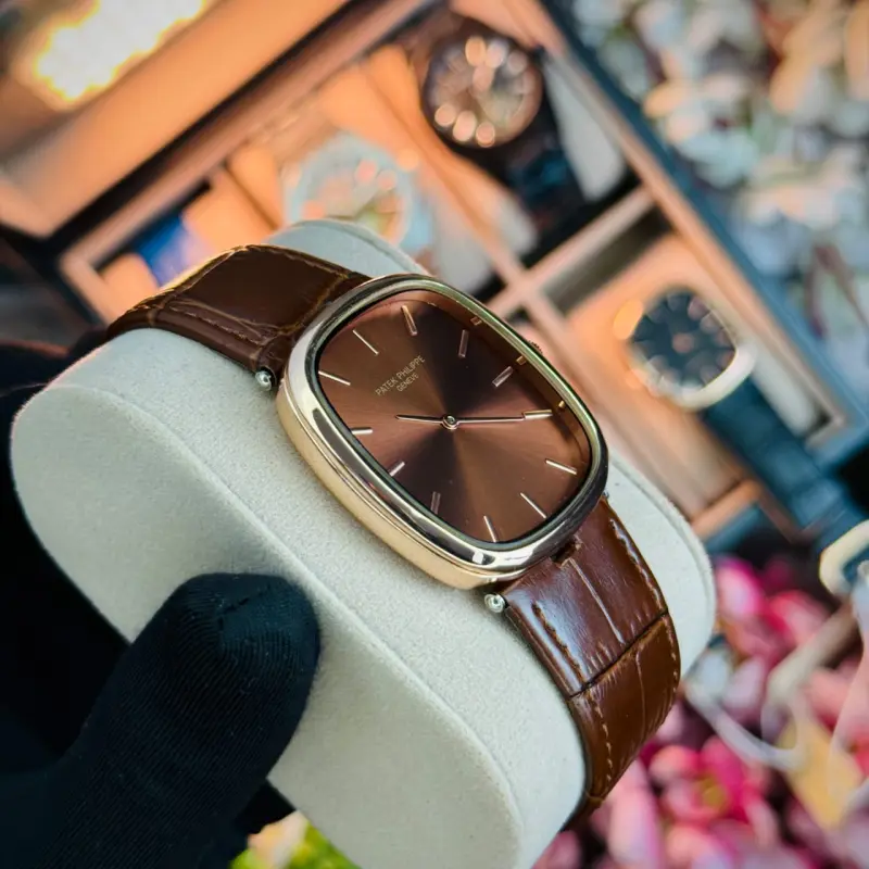 Patek Phillipe Ellipse leather Gents Watch