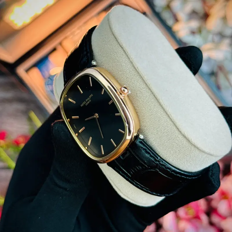 Patek Phillipe Ellipse leather Gents Watch