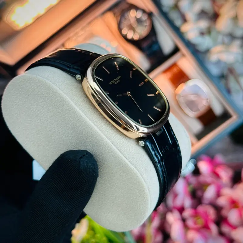 Patek Phillipe Ellipse leather Gents Watch