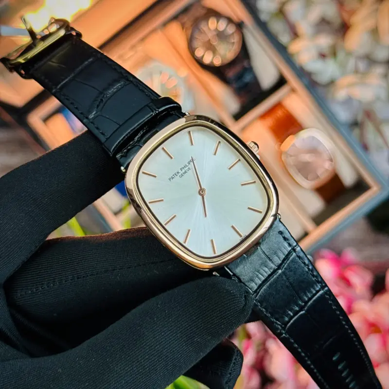Patek Phillipe Ellipse leather Gents Watch